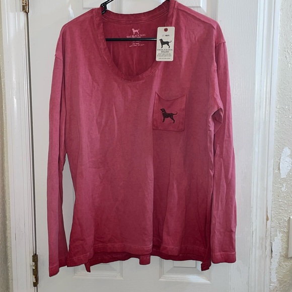 NWT The Black Dog Boyfriend Tee long sleeve, front pocket, relaxed fit cotton - Picture 1 of 12